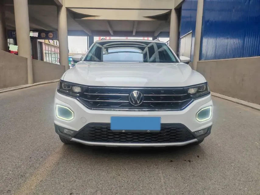 2022 Volkswagen T-Roc 1.4T 150HP L4 7DCT,autocango,china used car exporter,china ev exporter,chinese used car exporter,chinese used ev exporter