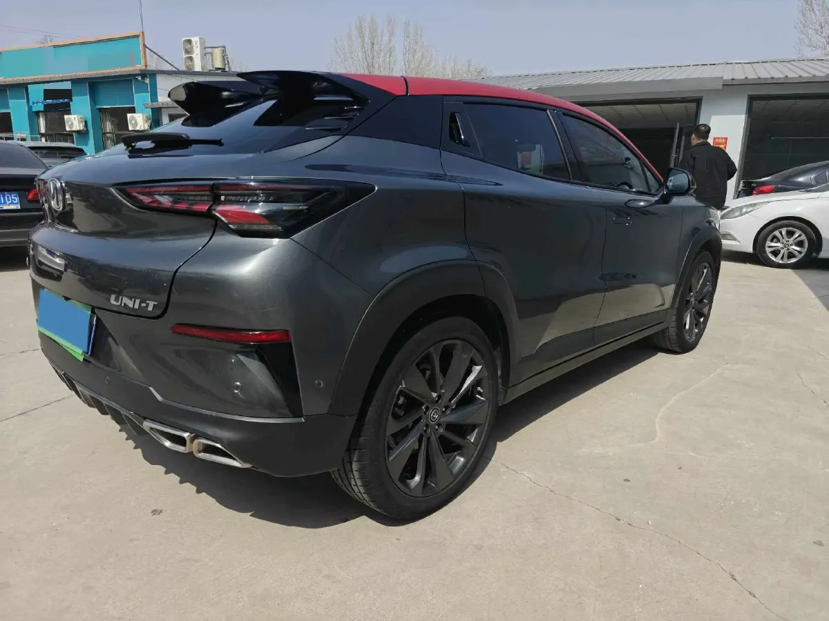2020 ChangAn UNI-T 1.5T 180HP L4 7DCT,autocango,china used car exporter,china ev exporter,chinese used car exporter,chinese used ev exporter