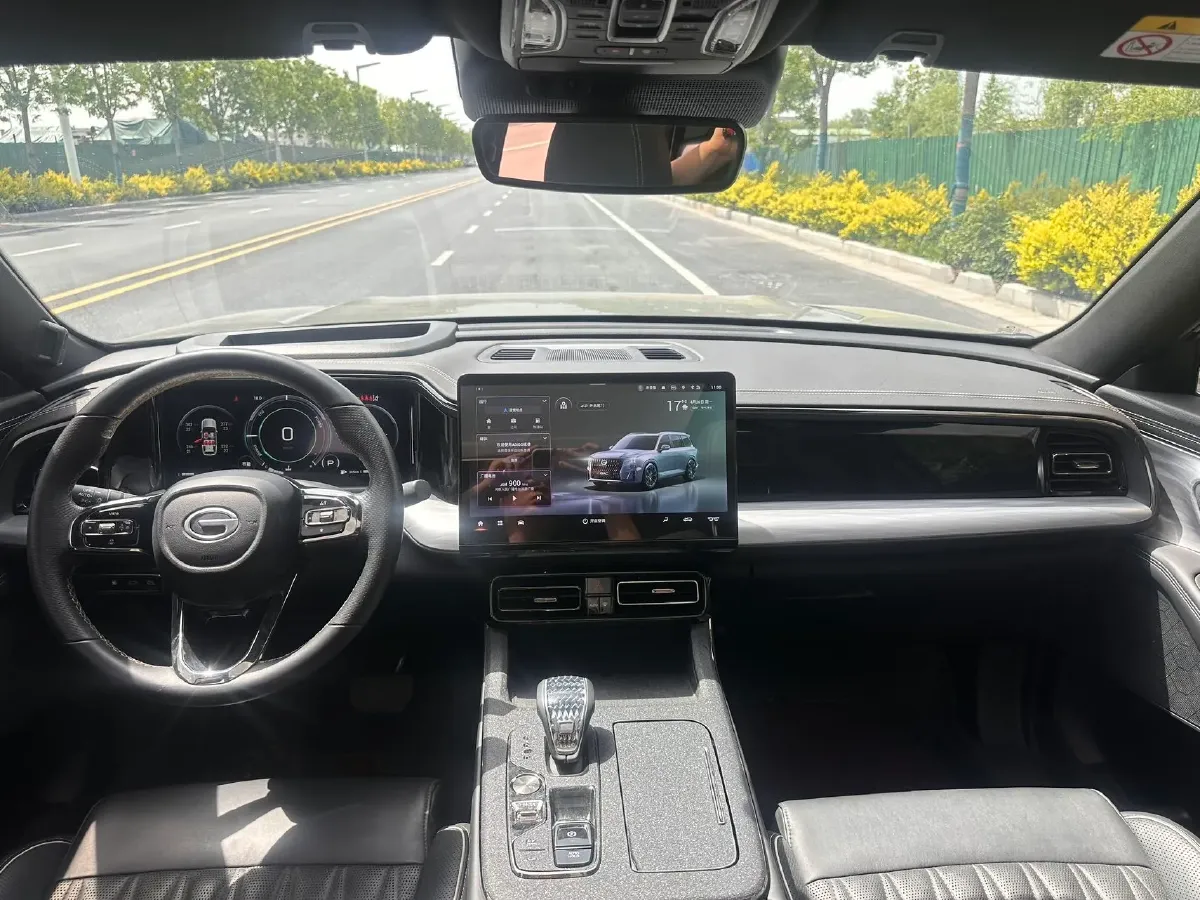 2022 GAC Trumpchi GS8 2.0T 190HP L4 E-CVT Hybrid,autocango,china used car exporter,china ev exporter,chinese used car exporter,chinese used ev exporter