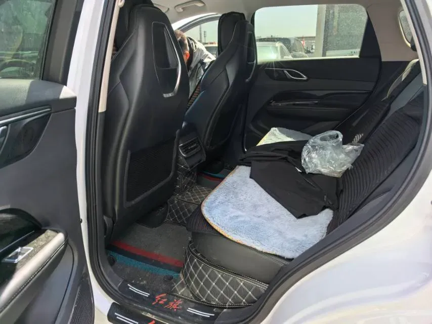 2024 HongQi HS3 1.5T 169HP L4 7DCT,autocango,china used car exporter,china ev exporter,chinese used car exporter,chinese used ev exporter