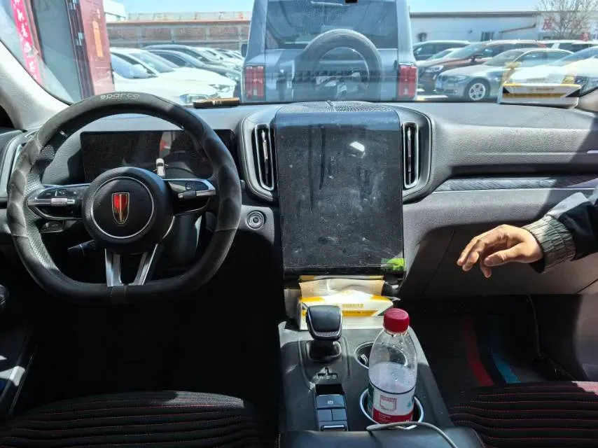 2024 HongQi HS3 1.5T 169HP L4 7DCT,autocango,china used car exporter,china ev exporter,chinese used car exporter,chinese used ev exporter