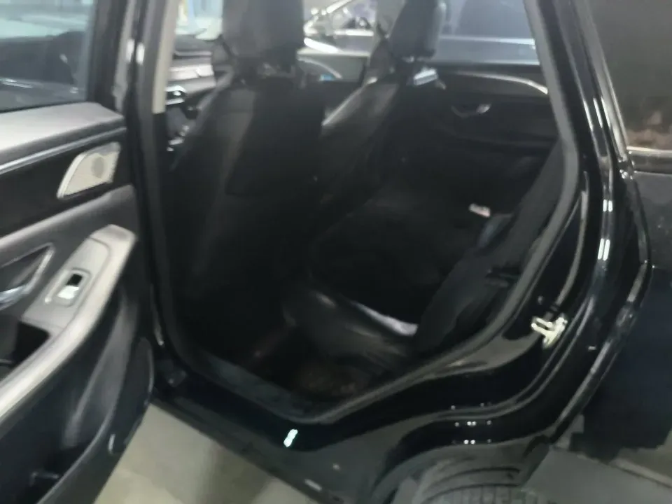 2022 Jetour X90 2.0T 254HP L4 7DCT,autocango,china used car exporter,china ev exporter,chinese used car exporter,chinese used ev exporter