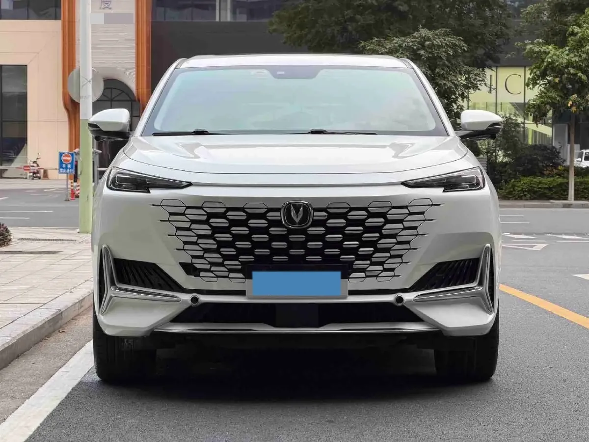 2022 Chevrolet Menlo BEV 61.1KWH,autocango,china used car exporter,china ev exporter,chinese used car exporter,chinese used ev exporter