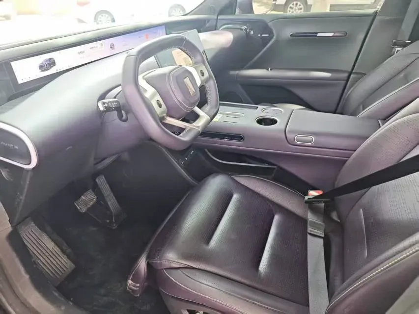 2024 Avatr 07 1.5T 156HP L4 REEV 39.05KWH,autocango,china used car exporter,china ev exporter,chinese used car exporter,chinese used ev exporter