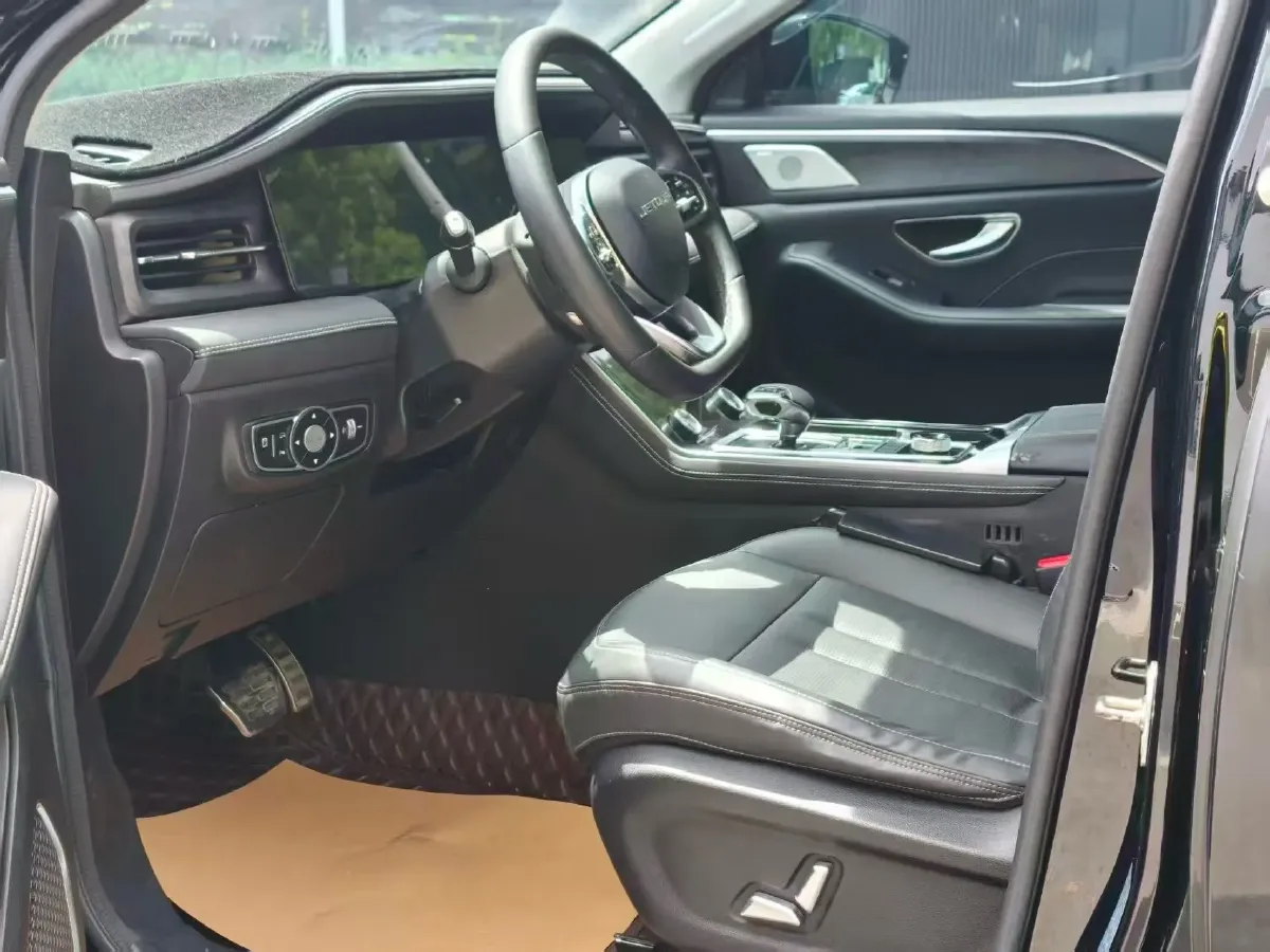 2022 Jetour X90 2.0T 254HP L4 7DCT,autocango,china used car exporter,china ev exporter,chinese used car exporter,chinese used ev exporter