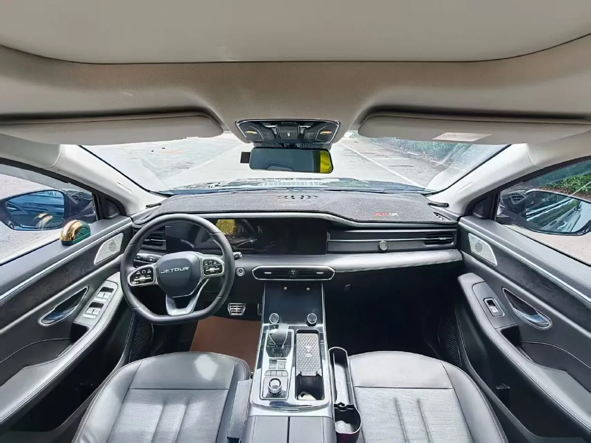 2022 Jetour X90 2.0T 254HP L4 7DCT,autocango,china used car exporter,china ev exporter,chinese used car exporter,chinese used ev exporter