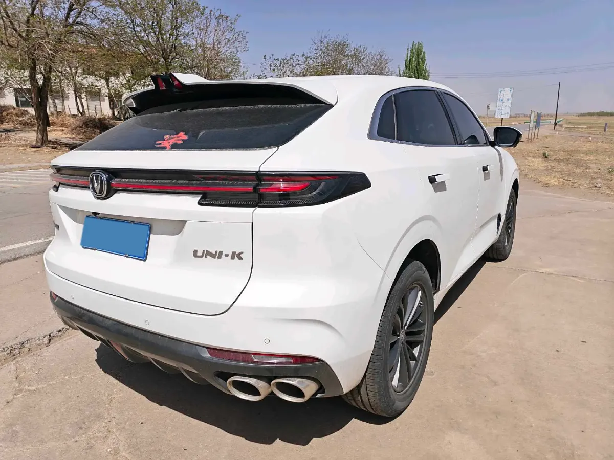 2021 ChangAn UNI-K 2.0T 233HP L4 8AT,autocango,china used car exporter,china ev exporter,chinese used car exporter,chinese used ev exporter