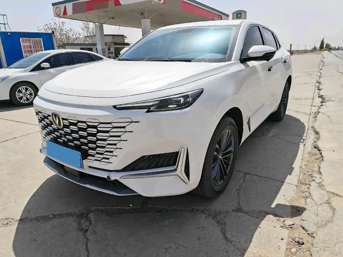 2021 ChangAn UNI-K 2.0T 233HP L4 8AT,autocango,china used car exporter,china ev exporter,chinese used car exporter,chinese used ev exporter
