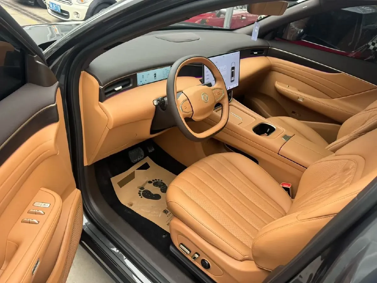 2025 DongFeng Aeolus L8 1.5T 154HP L4 4DHT PHEV,autocango,china used car exporter,china ev exporter,chinese used car exporter,chinese used ev exporter