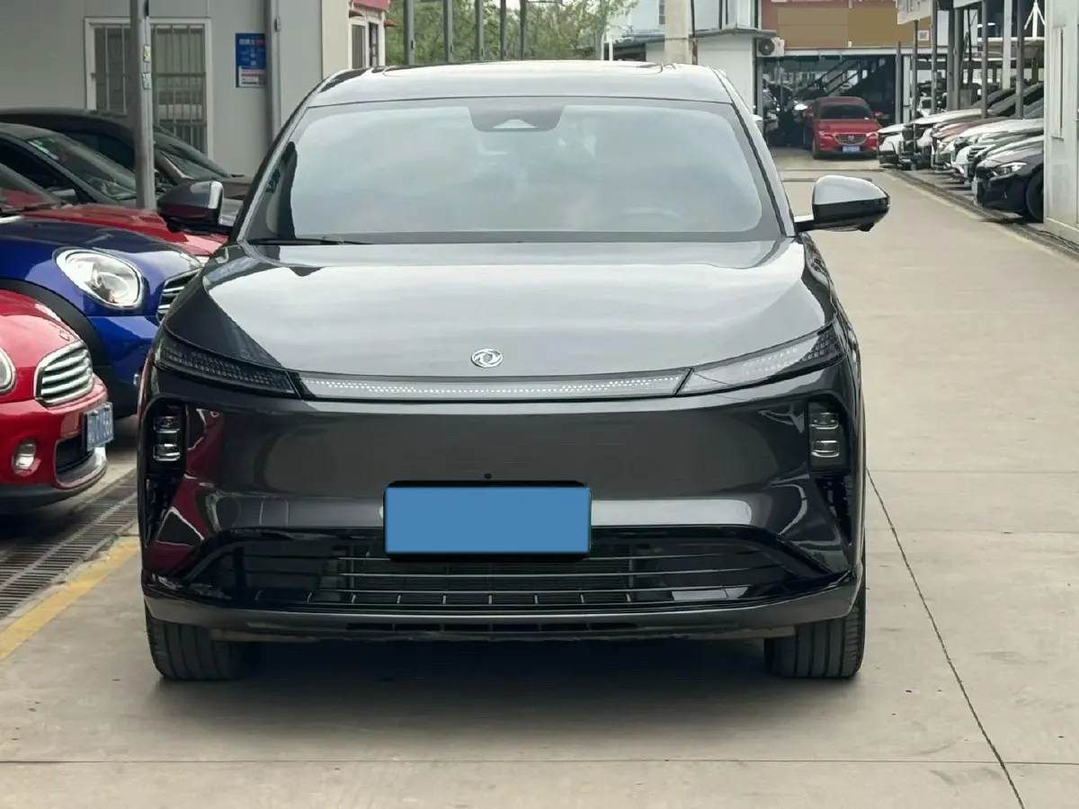 2025 DongFeng Aeolus L8 1.5T 154HP L4 4DHT PHEV,autocango,china used car exporter,china ev exporter,chinese used car exporter,chinese used ev exporter