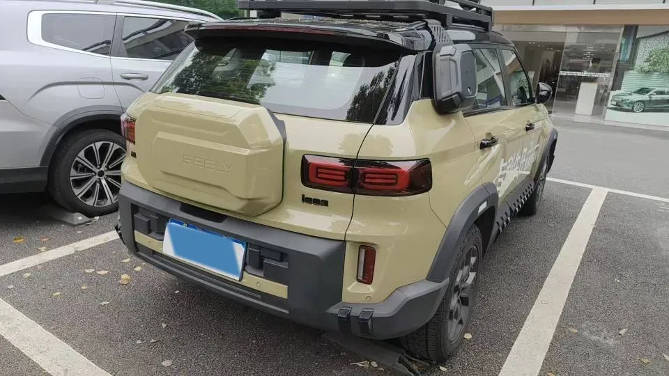 2025 Geely Cowboy 1.5T 181HP L4 7DCT,autocango,china used car exporter,china ev exporter,chinese used car exporter,chinese used ev exporter