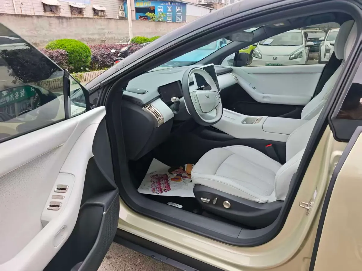 2024 Xpeng P7+ BEV 60.7KWH,autocango,china used car exporter,china ev exporter,chinese used car exporter,chinese used ev exporter