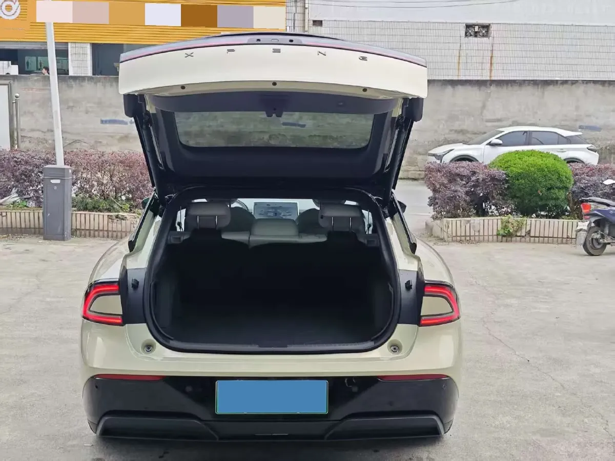 2024 Xpeng P7+ BEV 60.7KWH,autocango,china used car exporter,china ev exporter,chinese used car exporter,chinese used ev exporter