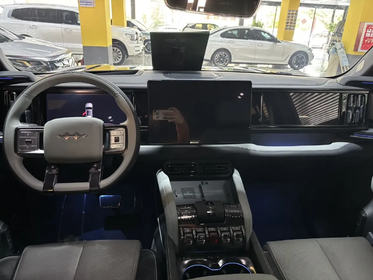 2023 FangChengBao Bao 5 1.5T 194HP L4 E-CVT PHEV 31.8KWH,autocango,china used car exporter,china ev exporter,chinese used car exporter,chinese used ev exporter