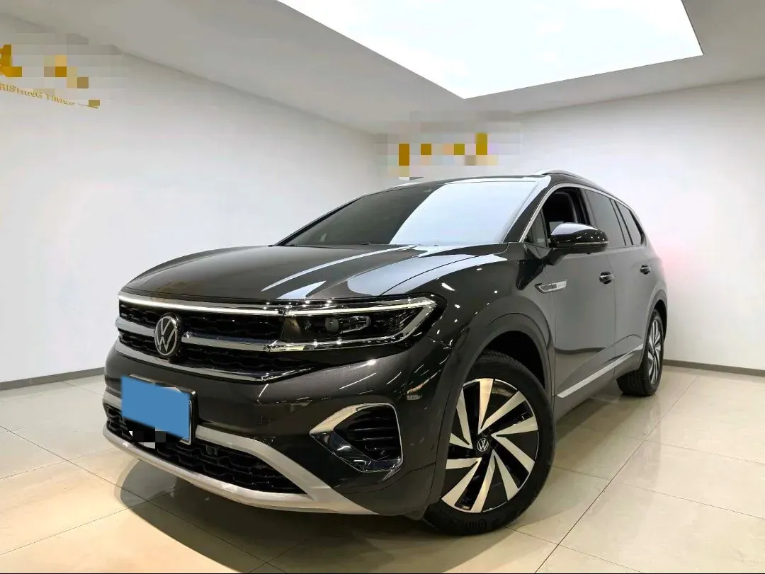 2022 Volkswagen Talagon 2.0T 220HP L4 7DCT,autocango,china used car exporter,china ev exporter,chinese used car exporter,chinese used ev exporter
