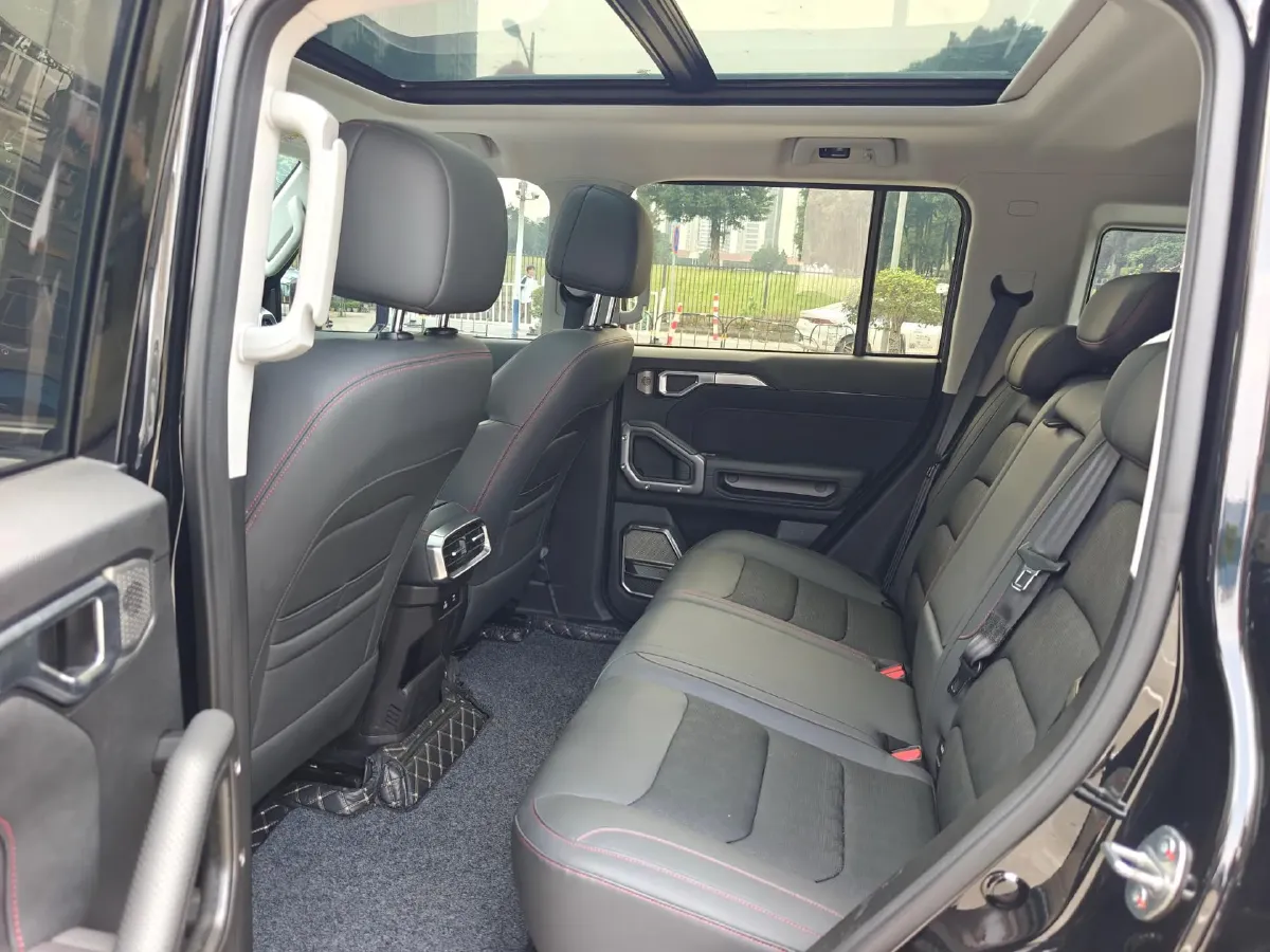 2023 Jetour Traveller 2.0T 254HP L4 7DCT,autocango,china used car exporter,china ev exporter,chinese used car exporter,chinese used ev exporter