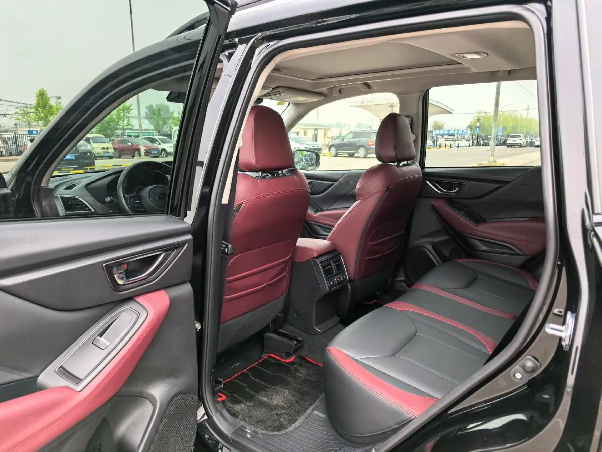 2024 Subaru Forester 2.5L 169HP H4 CVT,autocango,china used car exporter,china ev exporter,chinese used car exporter,chinese used ev exporter