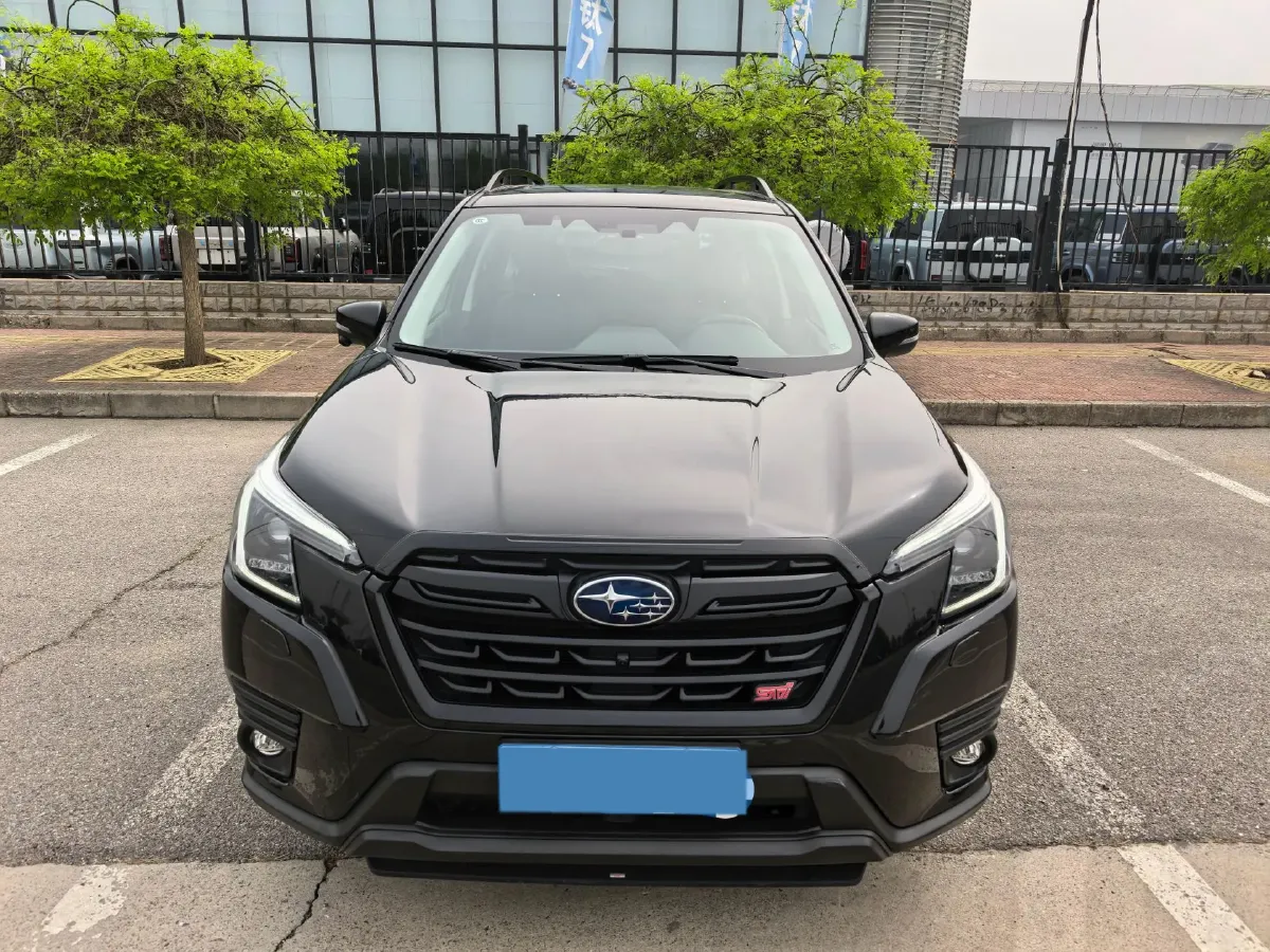 2024 Subaru Forester 2.5L 169HP H4 CVT,autocango,china used car exporter,china ev exporter,chinese used car exporter,chinese used ev exporter