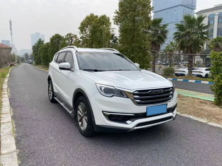 2018 Jetour X70 1.5T 147HP L4 5MT,autocango,china used car exporter,china ev exporter,chinese used car exporter,chinese used ev exporter