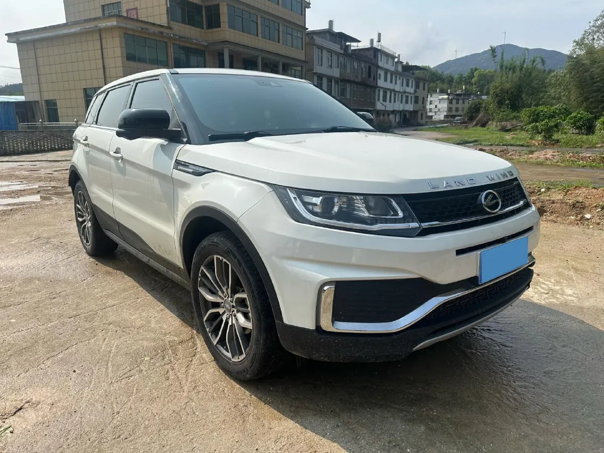 2018 Landwind X7 1.5T 163HP L4 8AT,autocango,china used car exporter,china ev exporter,chinese used car exporter,chinese used ev exporter