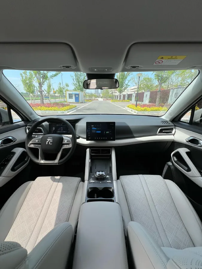 2024 BYD YuanUP BEV 45.12KWH,autocango,china used car exporter,china ev exporter,chinese used car exporter,chinese used ev exporter