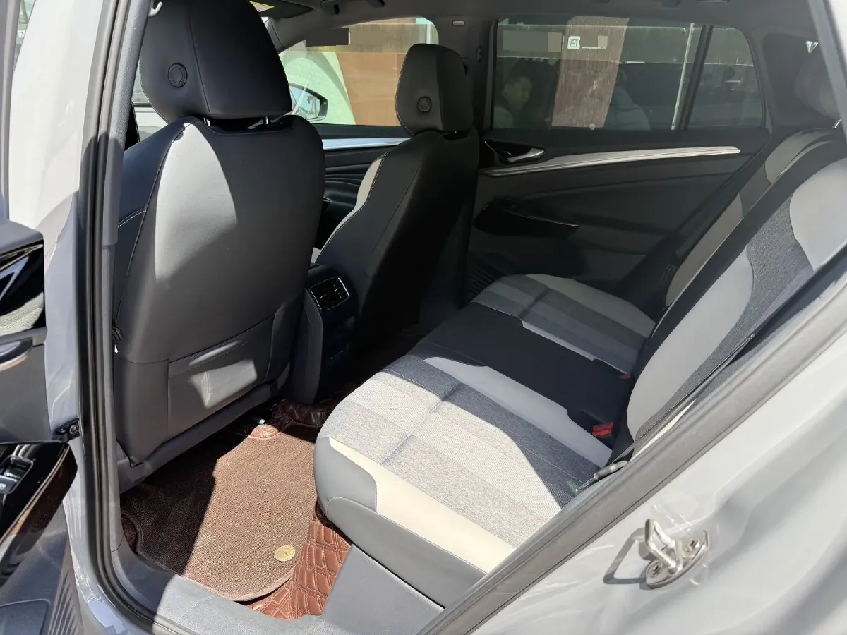 2021 Volkswagen ID.4 Crozz BEV 55.7KWH,autocango,china used car exporter,china ev exporter,chinese used car exporter,chinese used ev exporter