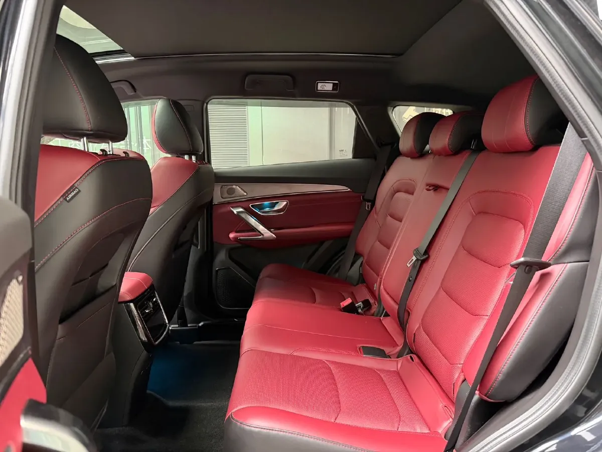 2021 Jetour X70 Plus 1.6T 197HP L4 7DCT,autocango,china used car exporter,china ev exporter,chinese used car exporter,chinese used ev exporter