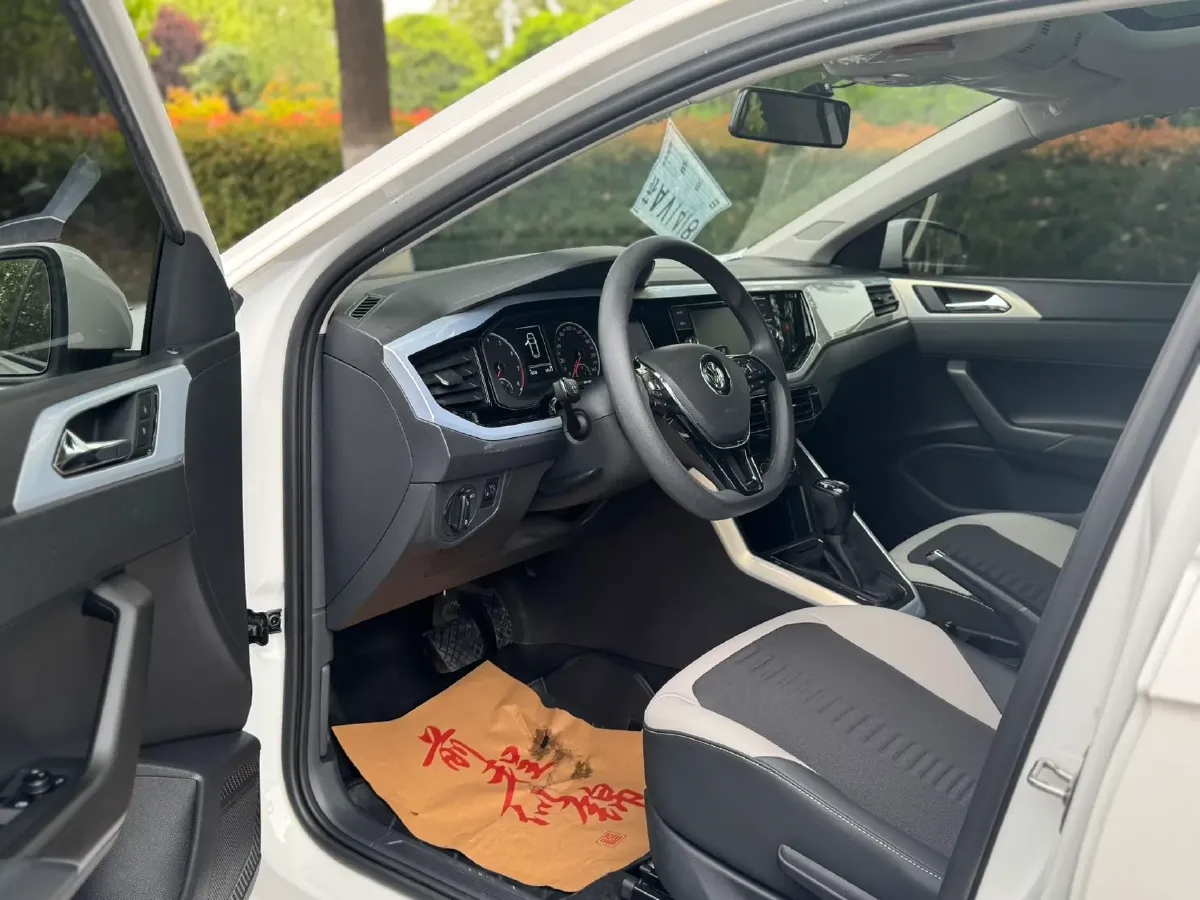 2019 Volkswagen Polo 1.5L 113HP L4 6AT,autocango,china used car exporter,china ev exporter,chinese used car exporter,chinese used ev exporter