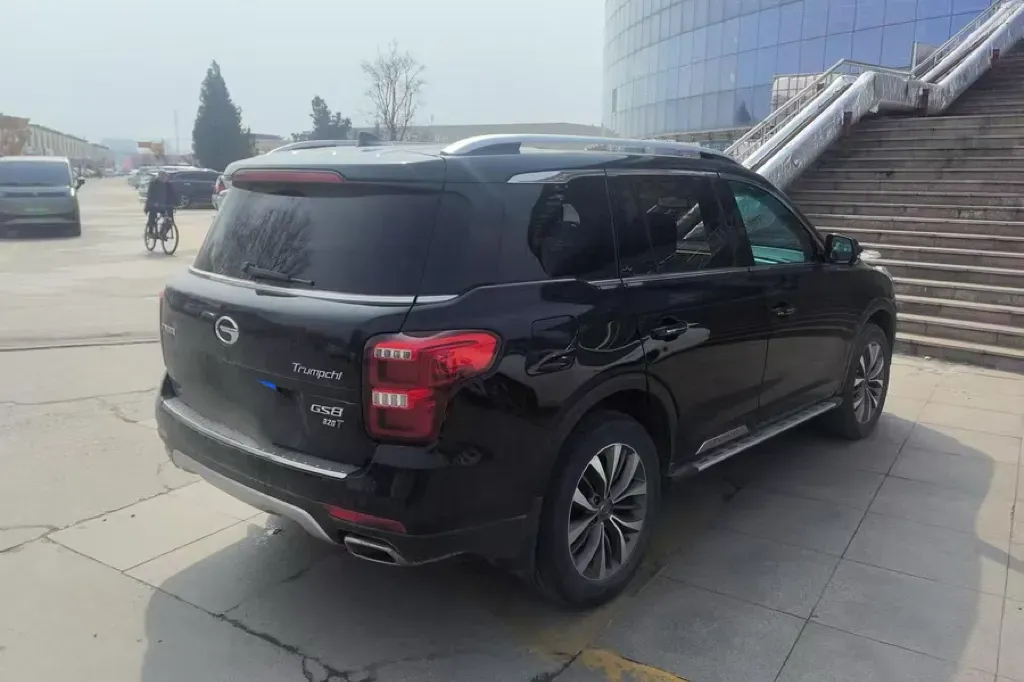 2017 GAC Trumpchi GS8 2.0T 201HP L4 6AT,autocango,china used car exporter,china ev exporter,chinese used car exporter,chinese used ev exporter