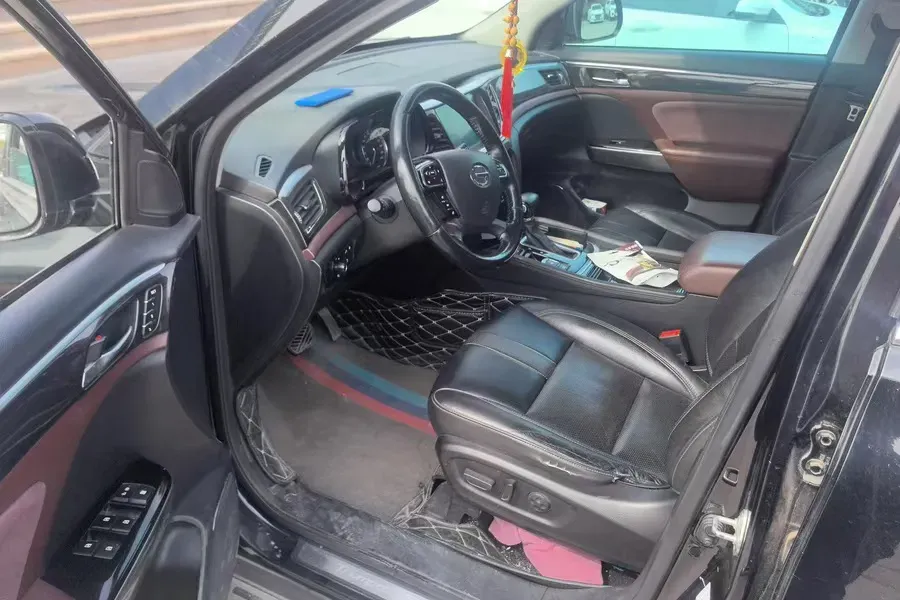 2017 GAC Trumpchi GS8 2.0T 201HP L4 6AT,autocango,china used car exporter,china ev exporter,chinese used car exporter,chinese used ev exporter