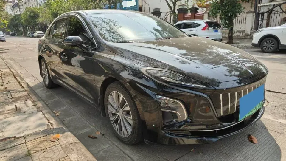 2022 HongQi E-QM5 BEV 54KWH,autocango,china used car exporter,china ev exporter,chinese used car exporter,chinese used ev exporter