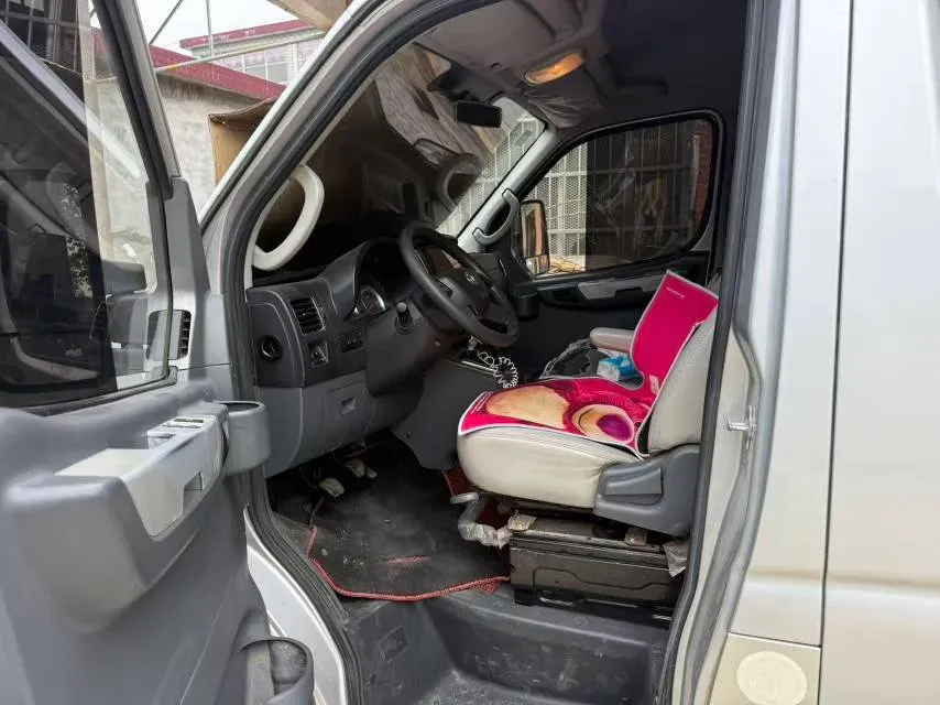 2021 DongFeng DFAC YuFeng 2.4T 140HP L4 6MT,autocango,china used car exporter,china ev exporter,chinese used car exporter,chinese used ev exporter