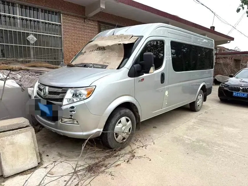 2021 DongFeng DFAC YuFeng 2.4T 140HP L4 6MT,autocango,china used car exporter,china ev exporter,chinese used car exporter,chinese used ev exporter