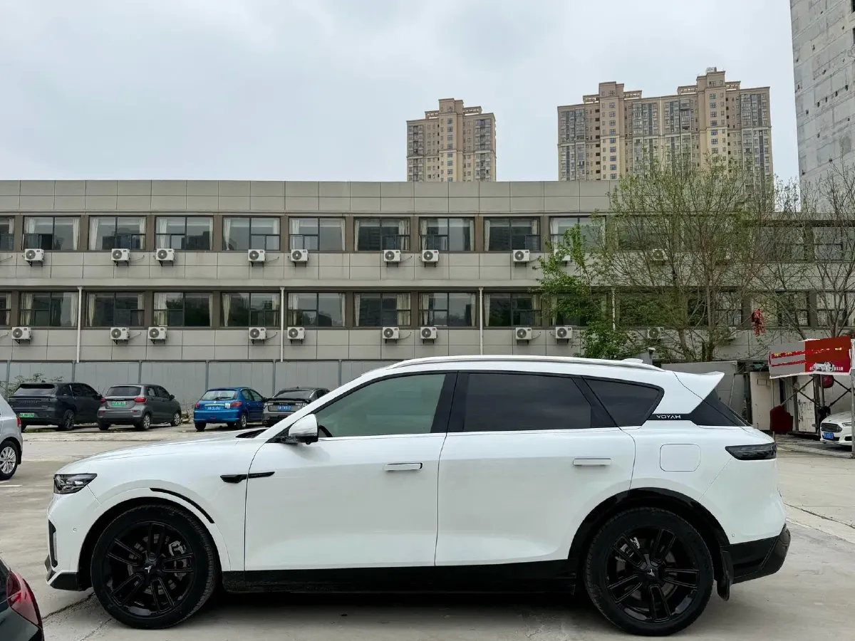 2024 Voyah FREE 1.5T 150HP L4 REEV 39.2KWH,autocango,china used car exporter,china ev exporter,chinese used car exporter,chinese used ev exporter