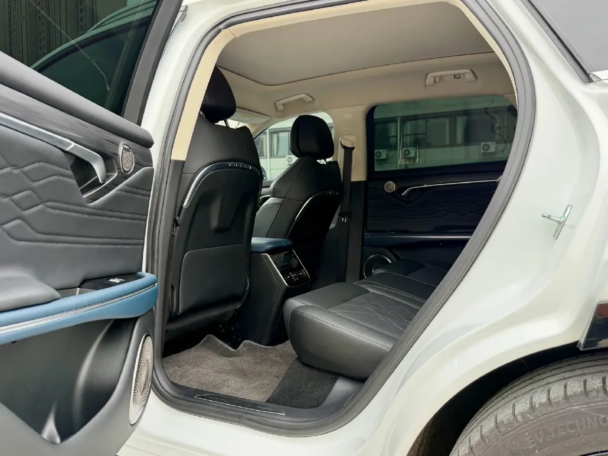 2024 Voyah FREE 1.5T 150HP L4 REEV 39.2KWH,autocango,china used car exporter,china ev exporter,chinese used car exporter,chinese used ev exporter