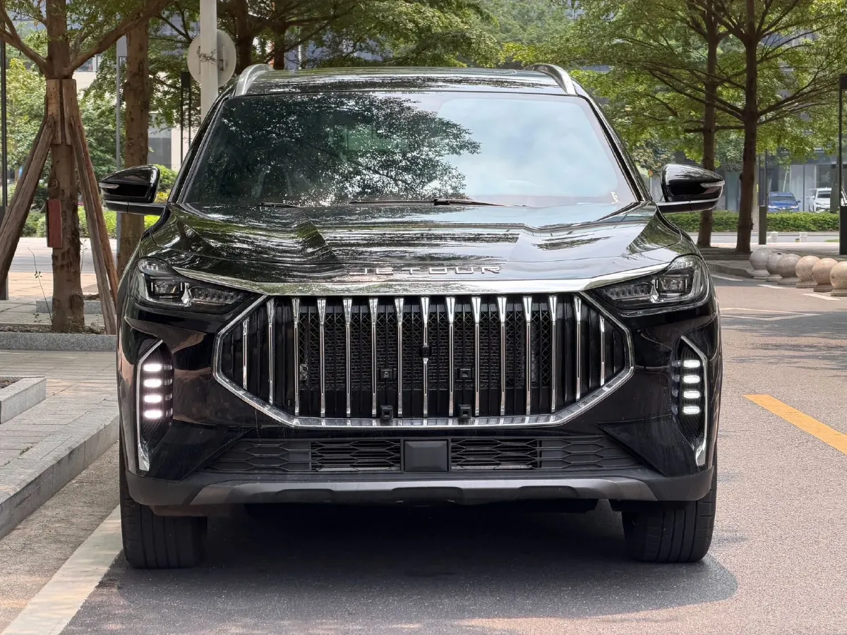 2024 Jetour X70 Plus 1.5T 156HP L4 6DCT,autocango,china used car exporter,china ev exporter,chinese used car exporter,chinese used ev exporter