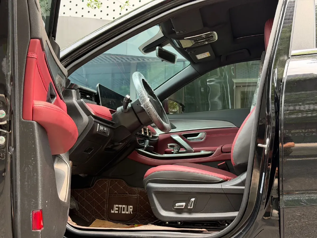 2024 Jetour X70 Plus 1.5T 156HP L4 6DCT,autocango,china used car exporter,china ev exporter,chinese used car exporter,chinese used ev exporter