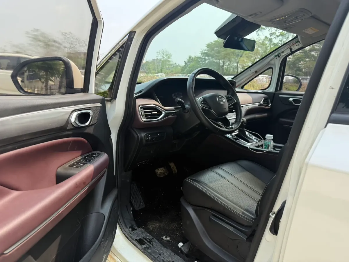 2021 GAC Trumpchi M6 1.5T 169HP L4 7DCT,autocango,china used car exporter,china ev exporter,chinese used car exporter,chinese used ev exporter