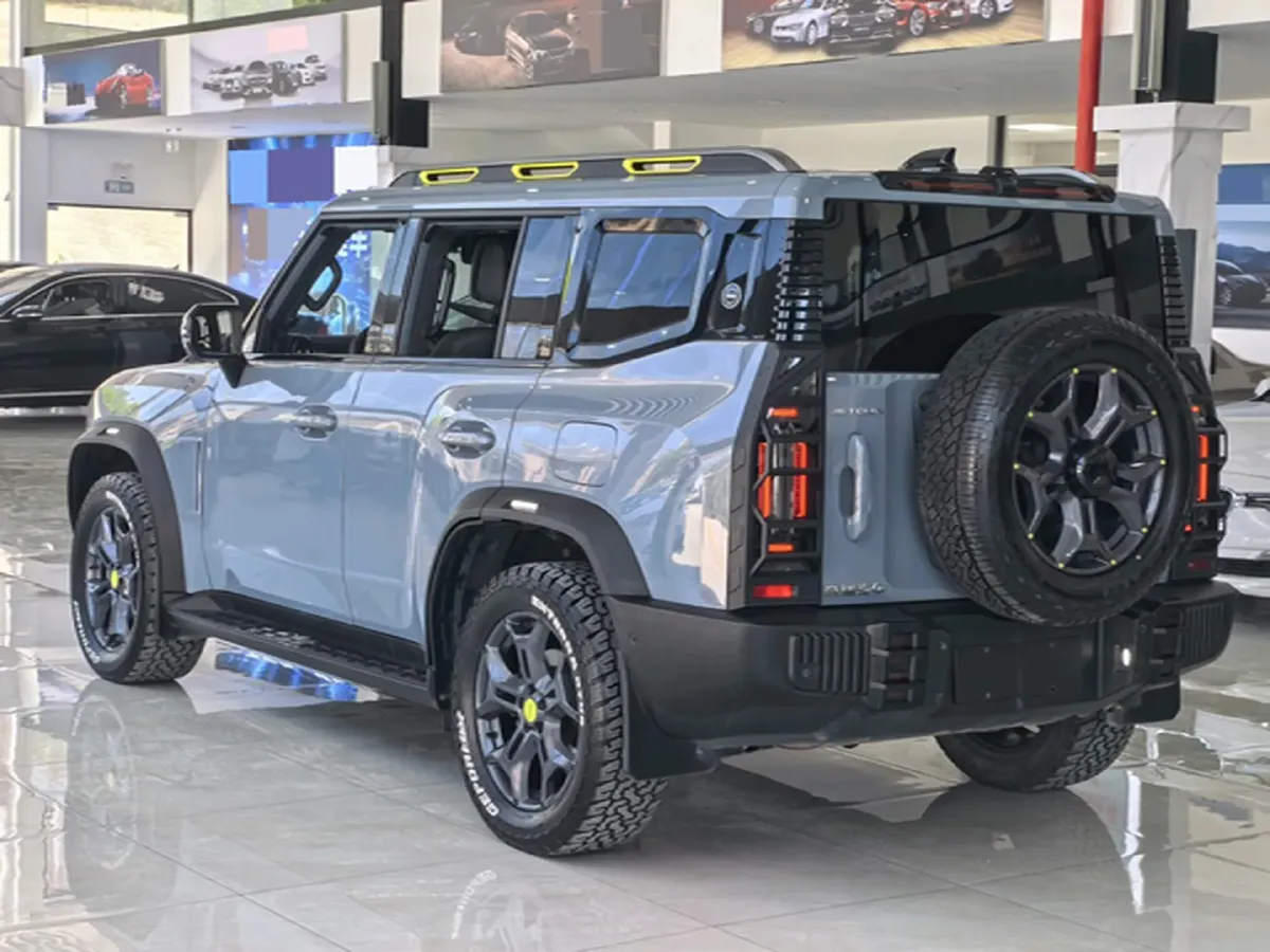 2023 Jetour Traveller 2.0T 254HP L4 7DCT,autocango,china used car exporter,china ev exporter,chinese used car exporter,chinese used ev exporter