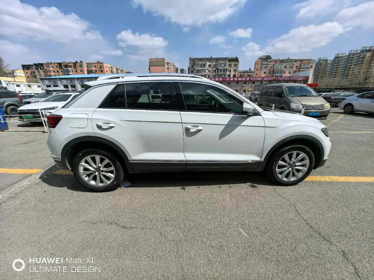2022 Volkswagen T-Roc 1.4T 150HP L4 7DCT,autocango,china used car exporter,china ev exporter,chinese used car exporter,chinese used ev exporter