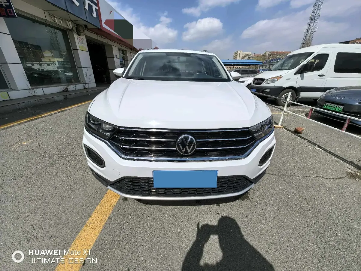 2022 Volkswagen T-Roc 1.4T 150HP L4 7DCT,autocango,china used car exporter,china ev exporter,chinese used car exporter,chinese used ev exporter