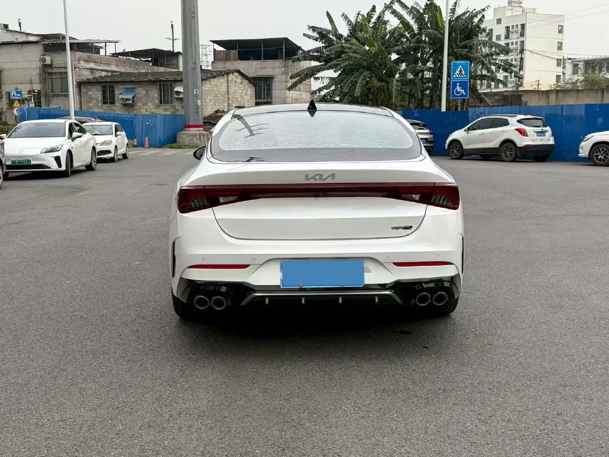 2021 Kia K5 2.0T 240HP L4 8AT,autocango,china used car exporter,china ev exporter,chinese used car exporter,chinese used ev exporter