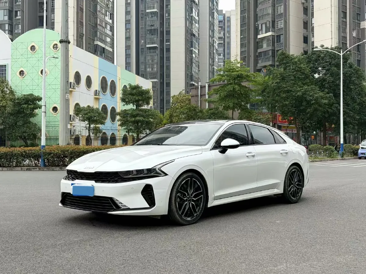 2021 Kia K5 2.0T 240HP L4 8AT,autocango,china used car exporter,china ev exporter,chinese used car exporter,chinese used ev exporter