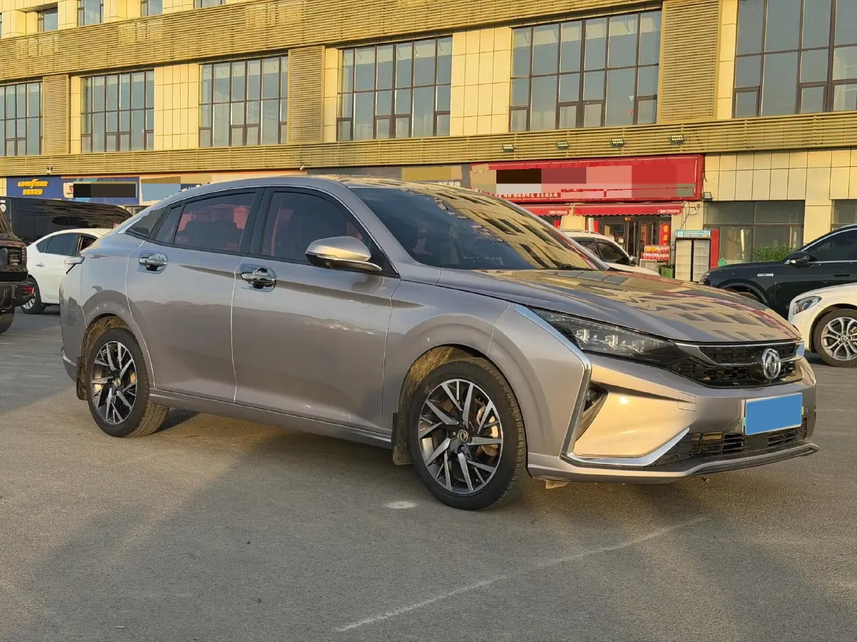 2020 DongFeng Aeolus YiXuan 1.5T 150HP L4 6DCT,autocango,china used car exporter,china ev exporter,chinese used car exporter,chinese used ev exporter