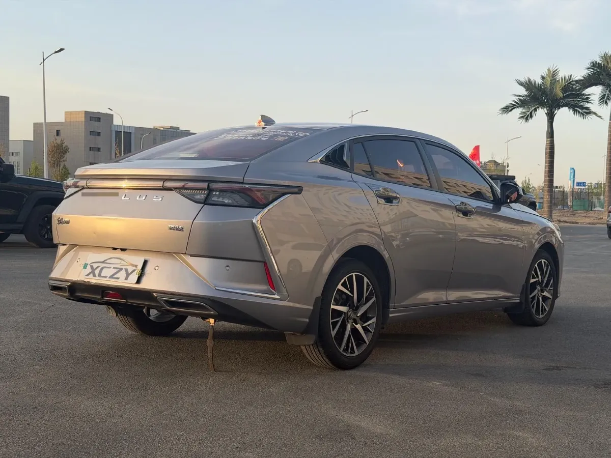 2020 DongFeng Aeolus YiXuan 1.5T 150HP L4 6DCT,autocango,china used car exporter,china ev exporter,chinese used car exporter,chinese used ev exporter