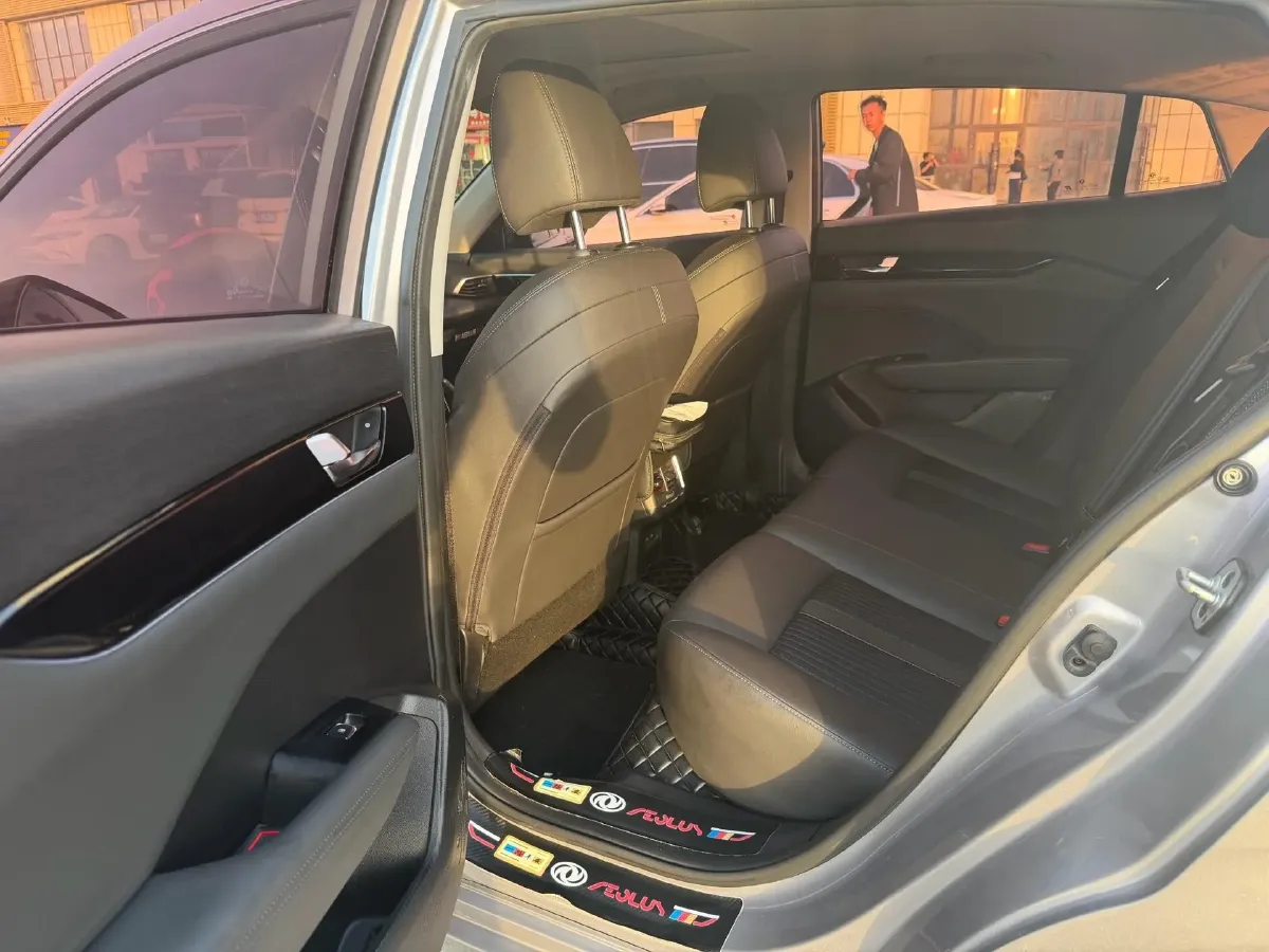 2020 DongFeng Aeolus YiXuan 1.5T 150HP L4 6DCT,autocango,china used car exporter,china ev exporter,chinese used car exporter,chinese used ev exporter