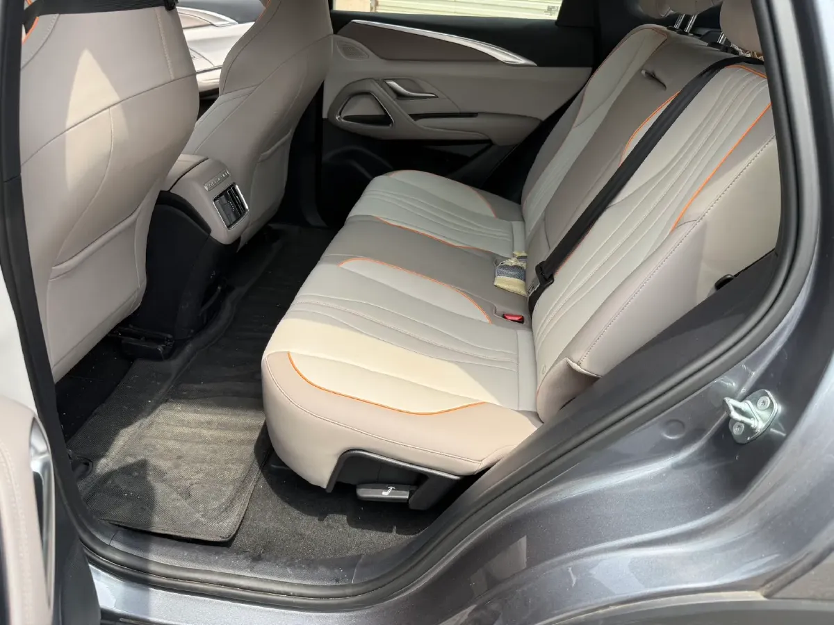 2024 BYD Song Pro 1.5L 110HP L4 E-CVT PHEV 12.9KWH,autocango,china used car exporter,china ev exporter,chinese used car exporter,chinese used ev exporter