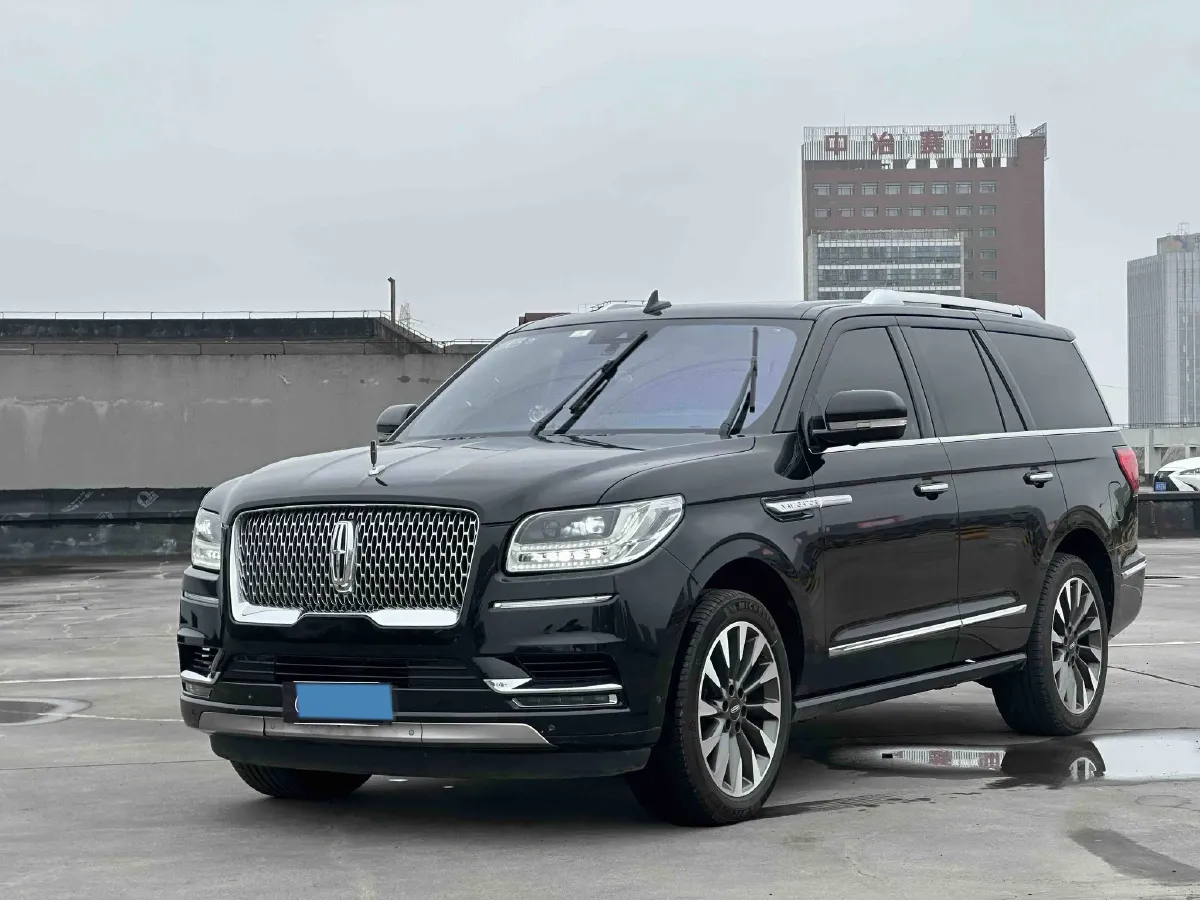 2018 Lincoln Navigator 3.5T 415HP V6 10AT,autocango,china used car exporter,china ev exporter,chinese used car exporter,chinese used ev exporter