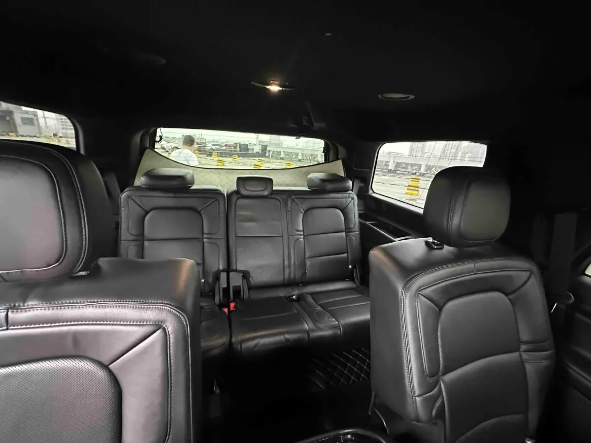 2018 Lincoln Navigator 3.5T 415HP V6 10AT,autocango,china used car exporter,china ev exporter,chinese used car exporter,chinese used ev exporter