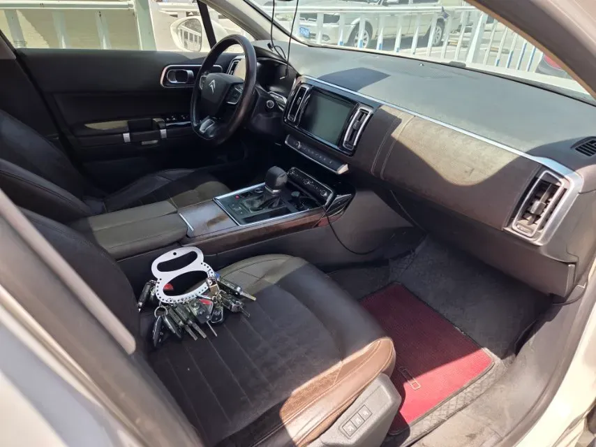 2017 Citroen C6 1.8T 204HP L4 6AT,autocango,china used car exporter,china ev exporter,chinese used car exporter,chinese used ev exporter